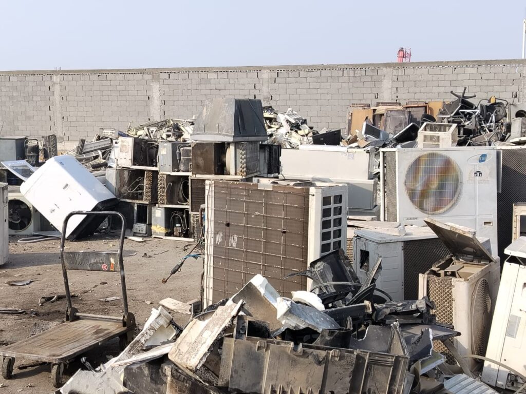 شراء الأثاث المستعمل في القطيف