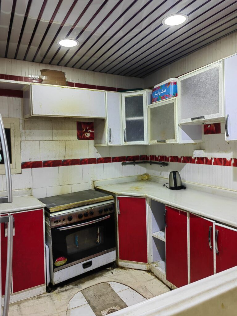 بيع أثاث مكتبي مستعمل الجبيل