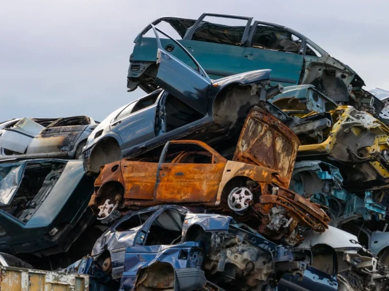 كيف تبيع سيارتك التالفة مقابل النقود