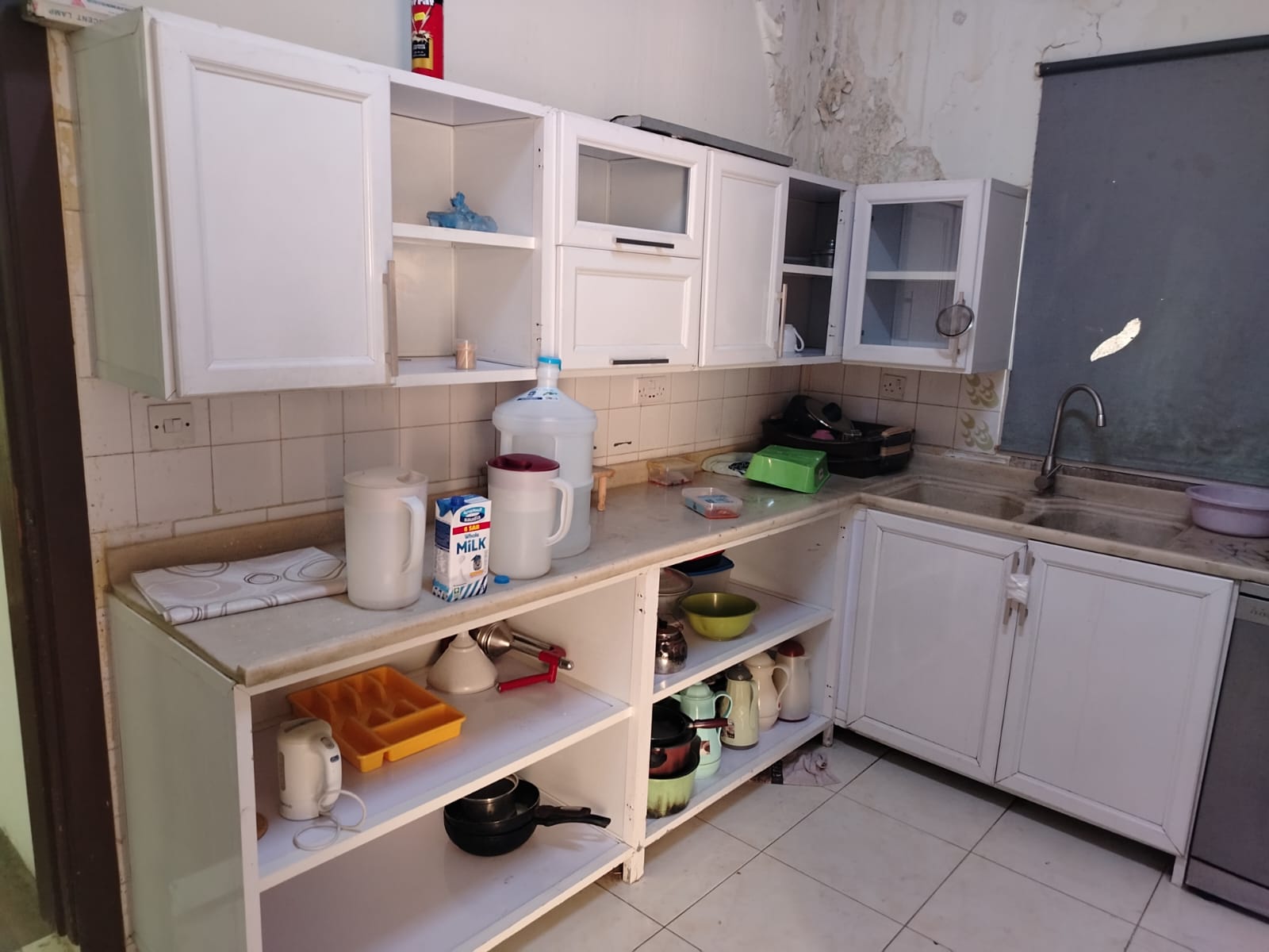 شراء أثاث المطاعم المستعمل في القطيف